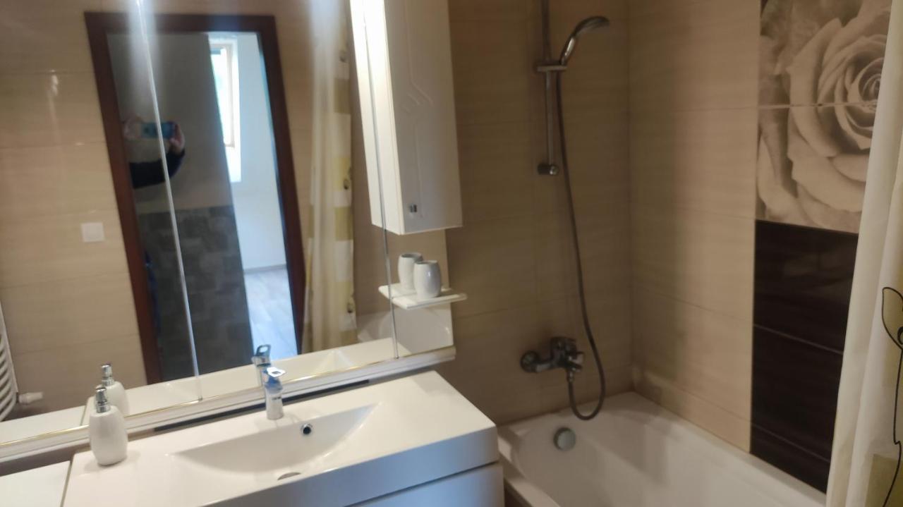 Tommy Apartman 2.0 Hajdúszoboszló Εξωτερικό φωτογραφία