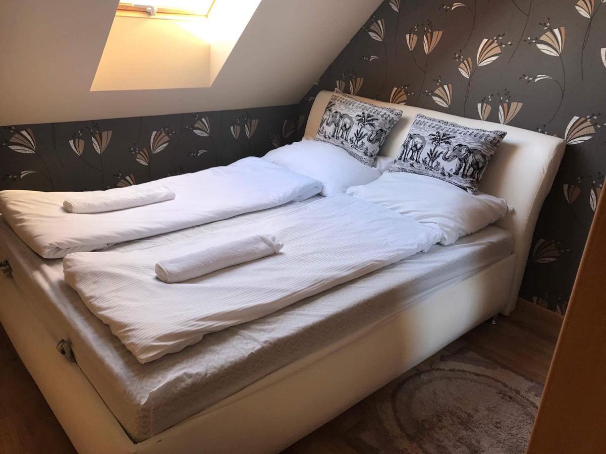 Tommy Apartman 2.0 Hajdúszoboszló Εξωτερικό φωτογραφία