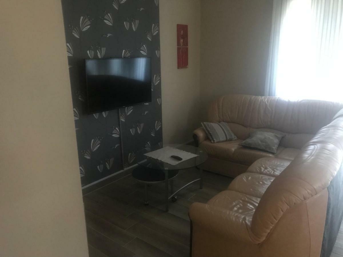 Tommy Apartman 2.0 Hajdúszoboszló Εξωτερικό φωτογραφία
