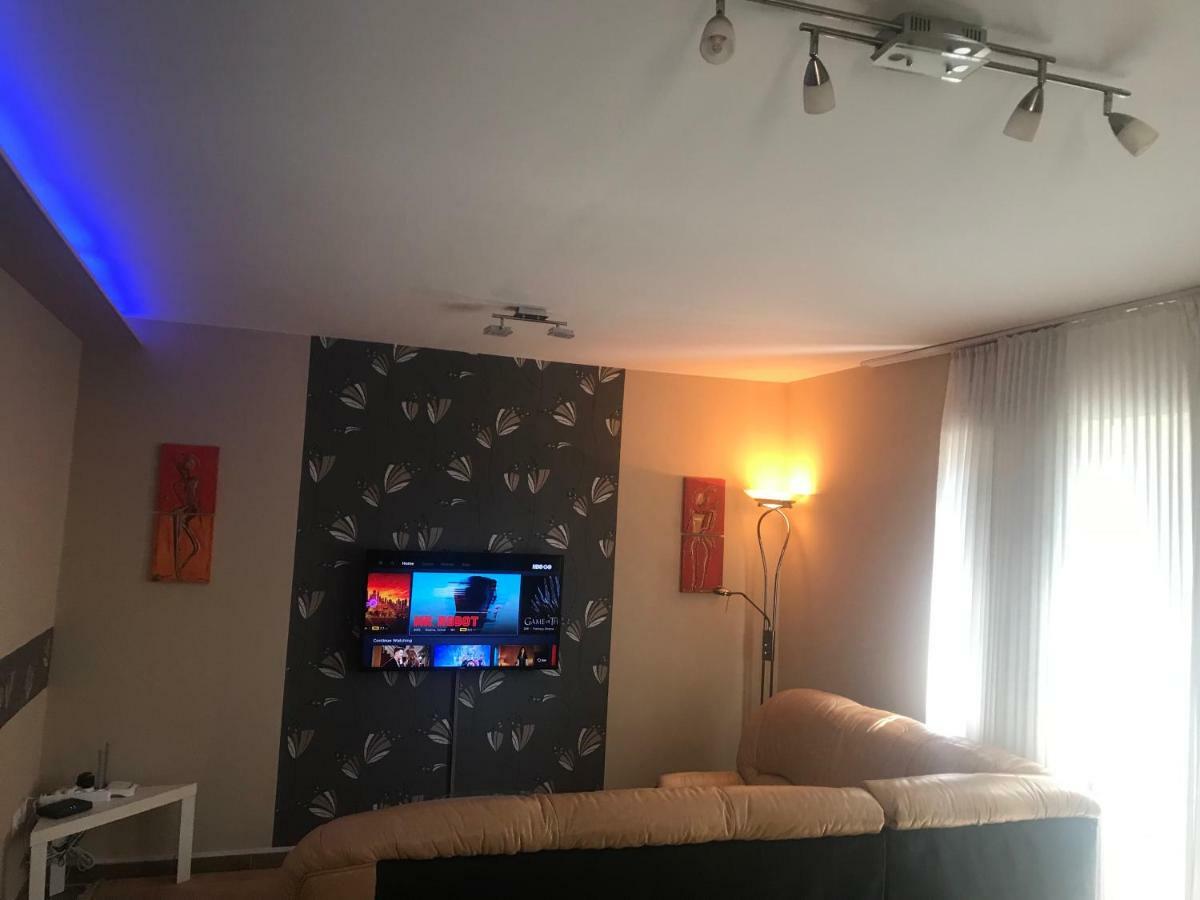 Tommy Apartman 2.0 Hajdúszoboszló Εξωτερικό φωτογραφία